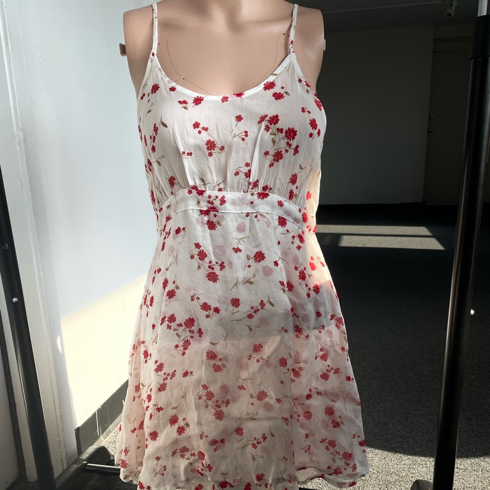 Lisakai floral mini